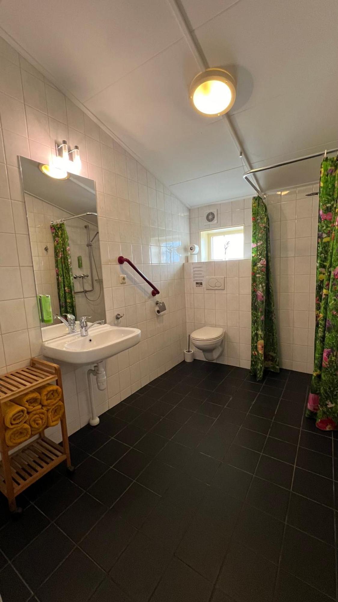 Bed and Breakfast De Sternhof Zeewolde Exterior foto