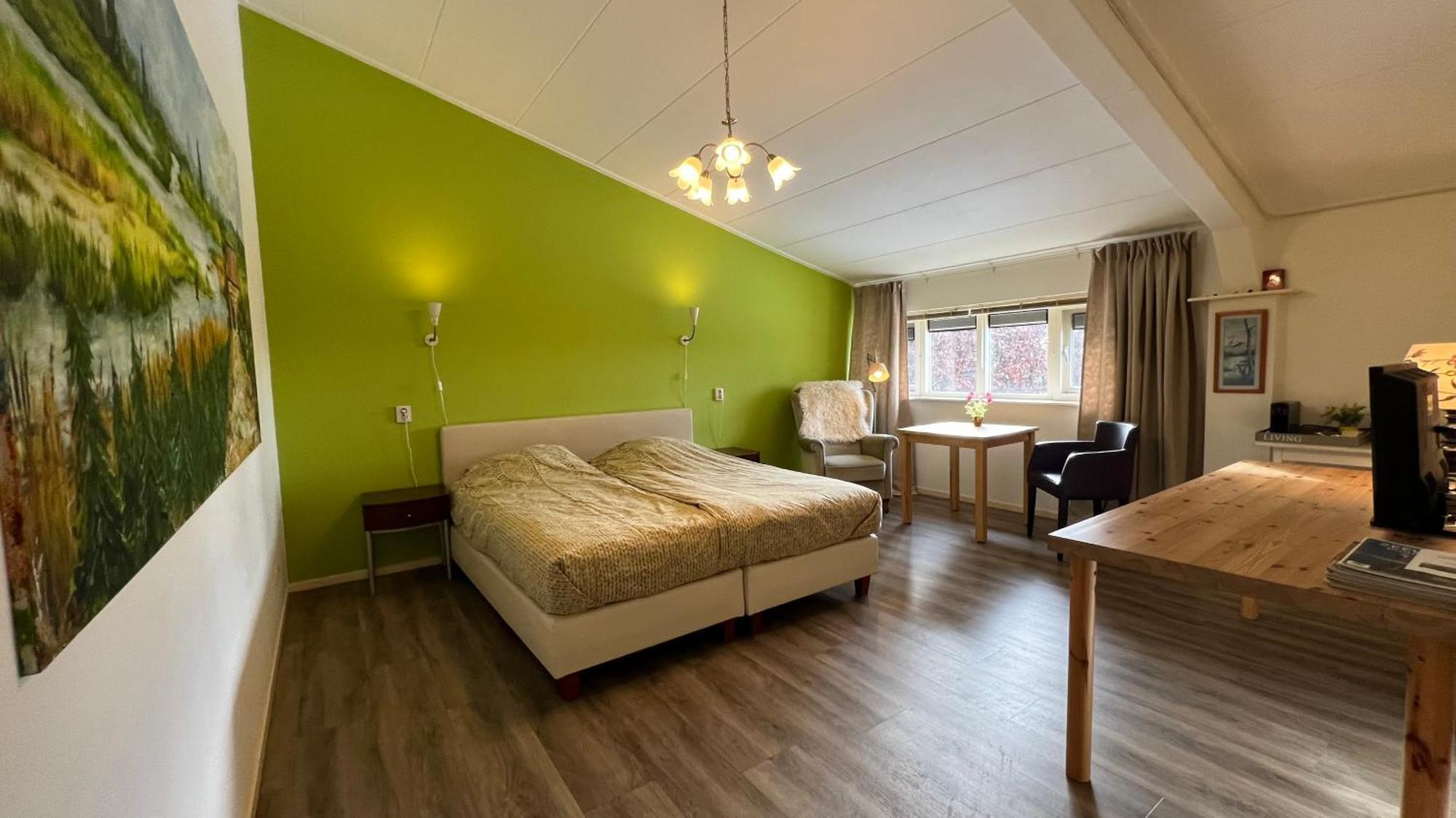 Bed and Breakfast De Sternhof Zeewolde Exterior foto